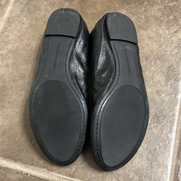 Banana Republic black ballet flats - Picture 5 of 5